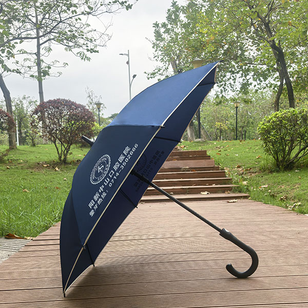 雨伞厂 承接 广告雨伞 _ 广州雨伞厂专业定制各类雨伞